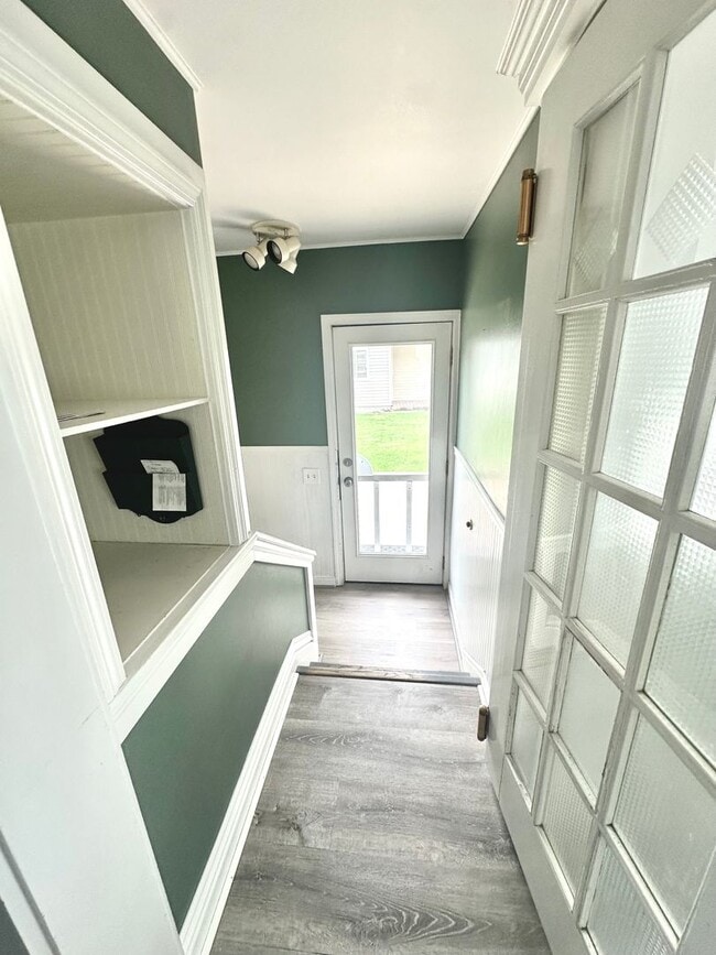 Building Photo - Gorgeous Kalispell home with Historical Charm