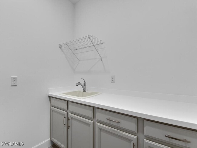 Building Photo - 15169 Sacile Ct