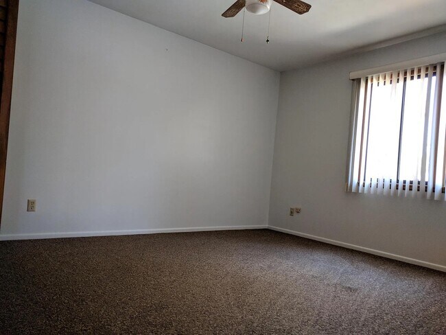 Building Photo - 23301 Hamlin St