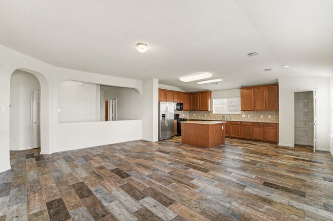 Building Photo - 21427 Blooming Rock Ln