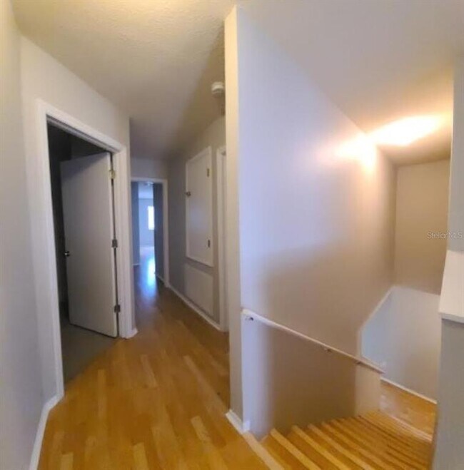Building Photo - 1501 Rincon Dr