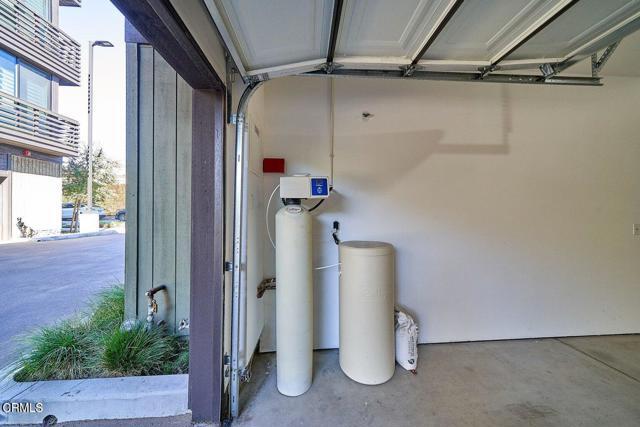 Building Photo - 4201 Pennsylvania Ave