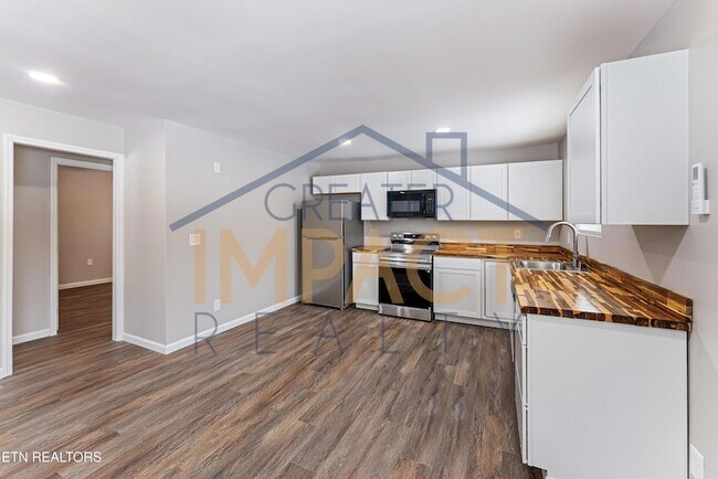 Building Photo - 2508 Legion Dr