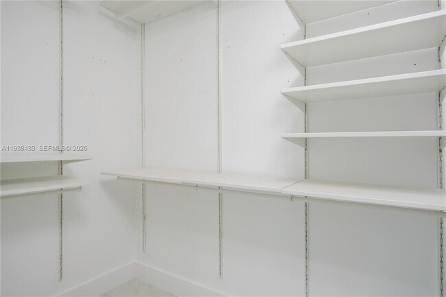 Building Photo - 1080 Brickell Ave