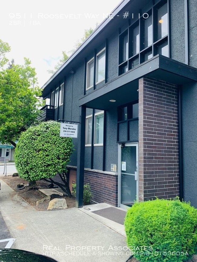 Apartment in Maple leaf 9511 Roosevelt Way NE Seattle WA 98115