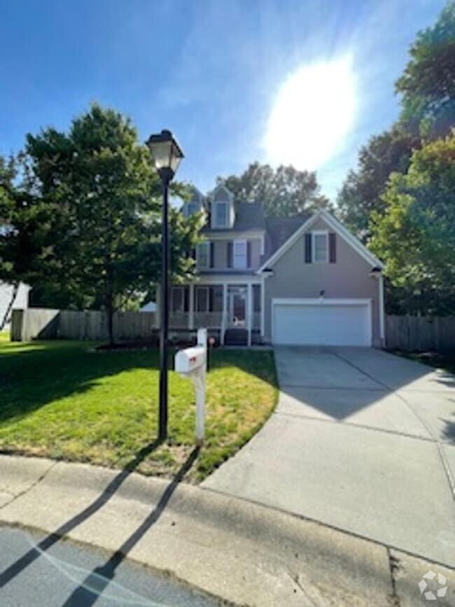 Building Photo - 4 Bed 3.5 Bath Home for rent in Hampton!