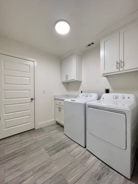 Building Photo - 40 Eriboll Ln