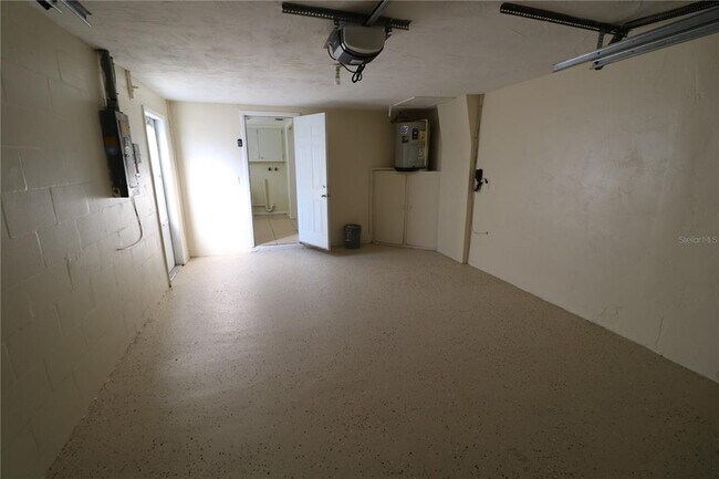 Building Photo - 7825 Birchwood Dr