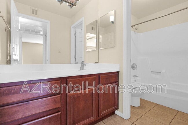 Building Photo - 4354 N 82nd St