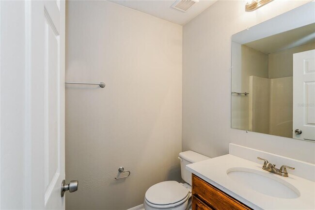 Building Photo - 3640 Queens Cove Blvd