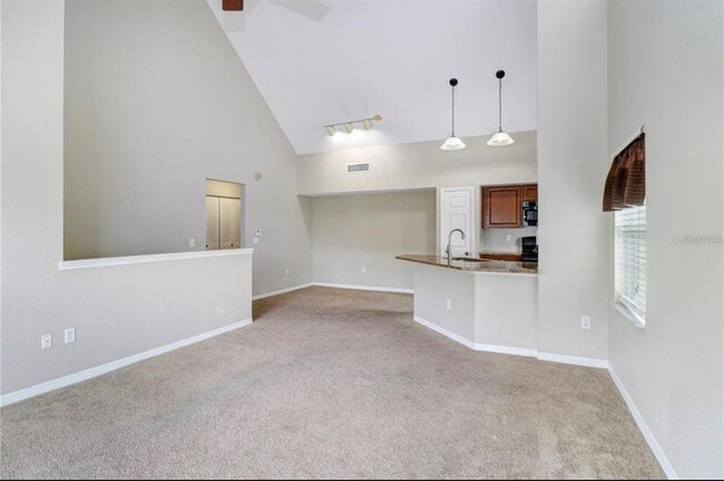 Building Photo - 9506 Lake Chase Island Way