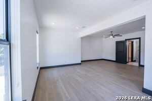 Building Photo - 427 Laramie Dr