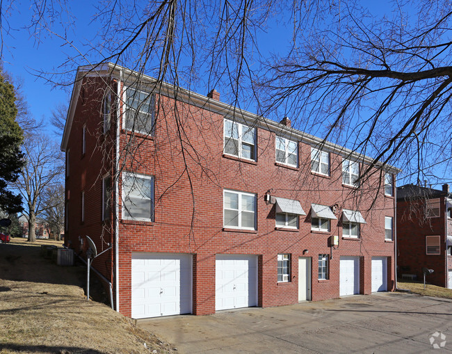 Building Photo - 4206 N 52nd St