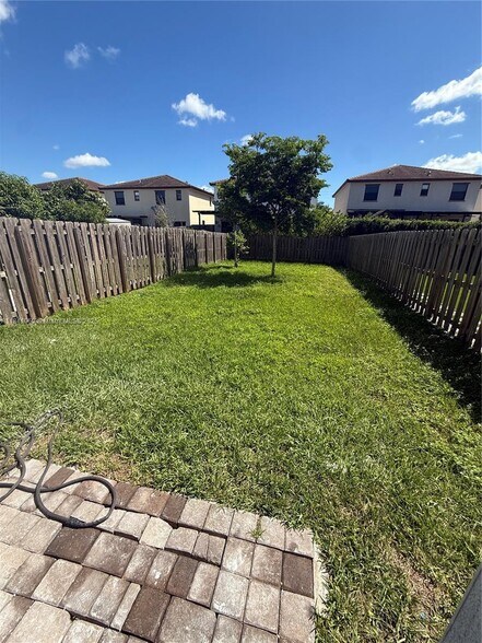 Building Photo - 25123 SW 107th Ct