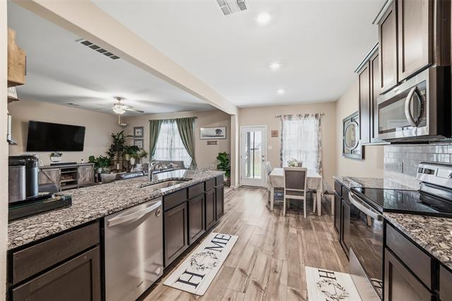 Building Photo - 1157 Beaverwood Ln