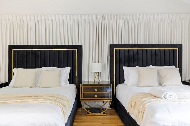 Building Photo - 2A Cherry Ln