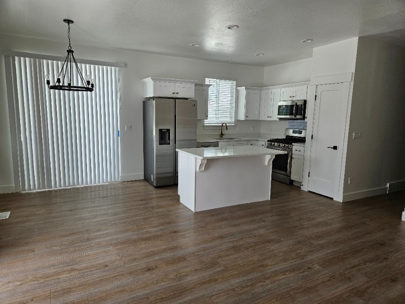 Building Photo - 6887 S 190 E