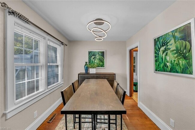 Building Photo - 1345 E Norcova Dr