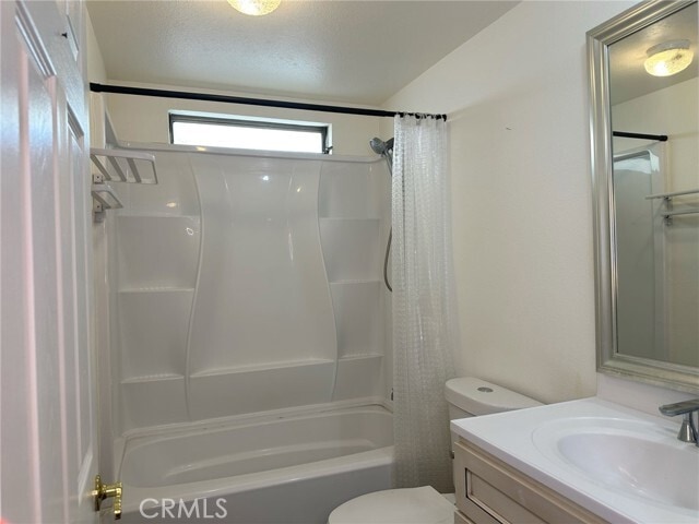 Building Photo - 5750 Westfield St