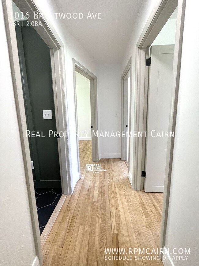 Building Photo - 1016 Brentwood Ave