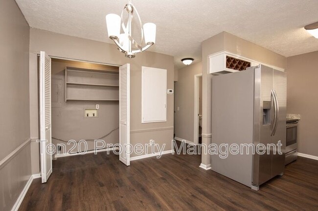 Building Photo - 2135 13th St