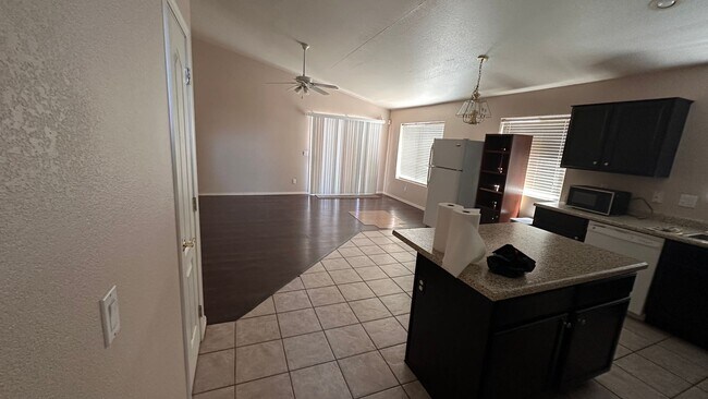 Building Photo - Three Bedroom in Blakeman Ranch!