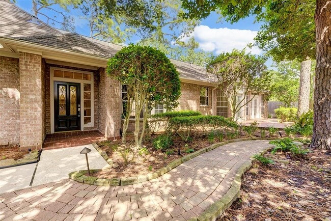 Building Photo - 16606 Shadow Path Dr