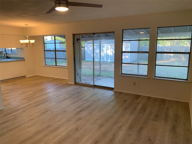 Building Photo - 1800 Wagon Gap Dr