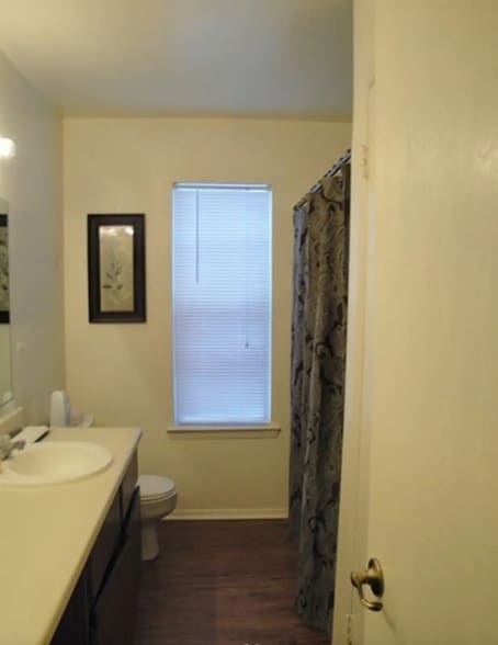 Building Photo - 2906 Silver Spur Cir