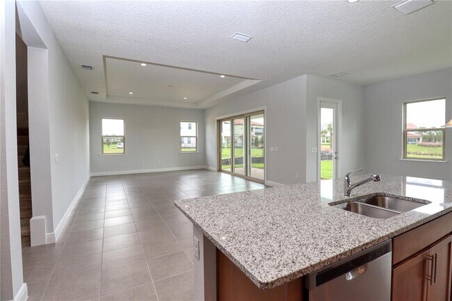 Building Photo - 8186 Topsail Pl