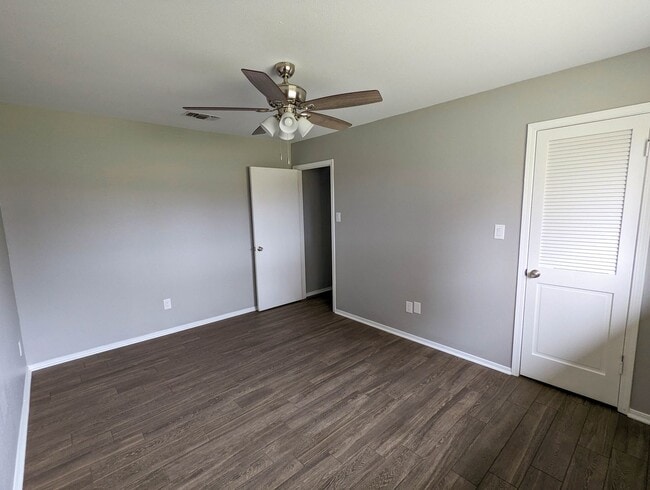 Building Photo - Newly Remodeled South Bossier 4/2 Home