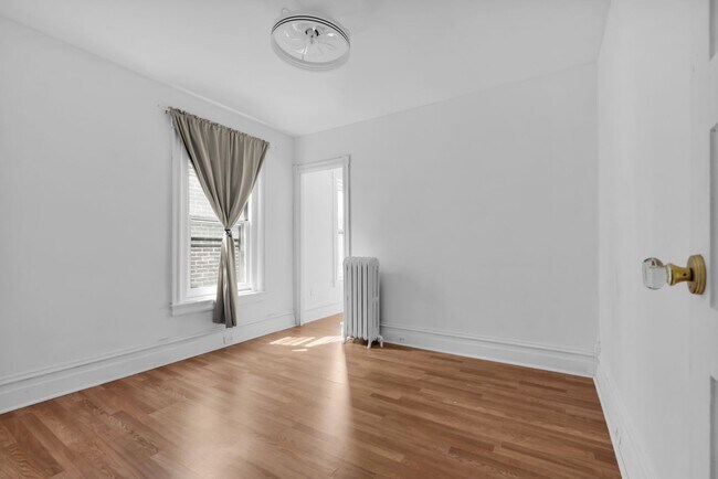 Building Photo - Spacious 3BR Allentown Gem – Comfort & Con...
