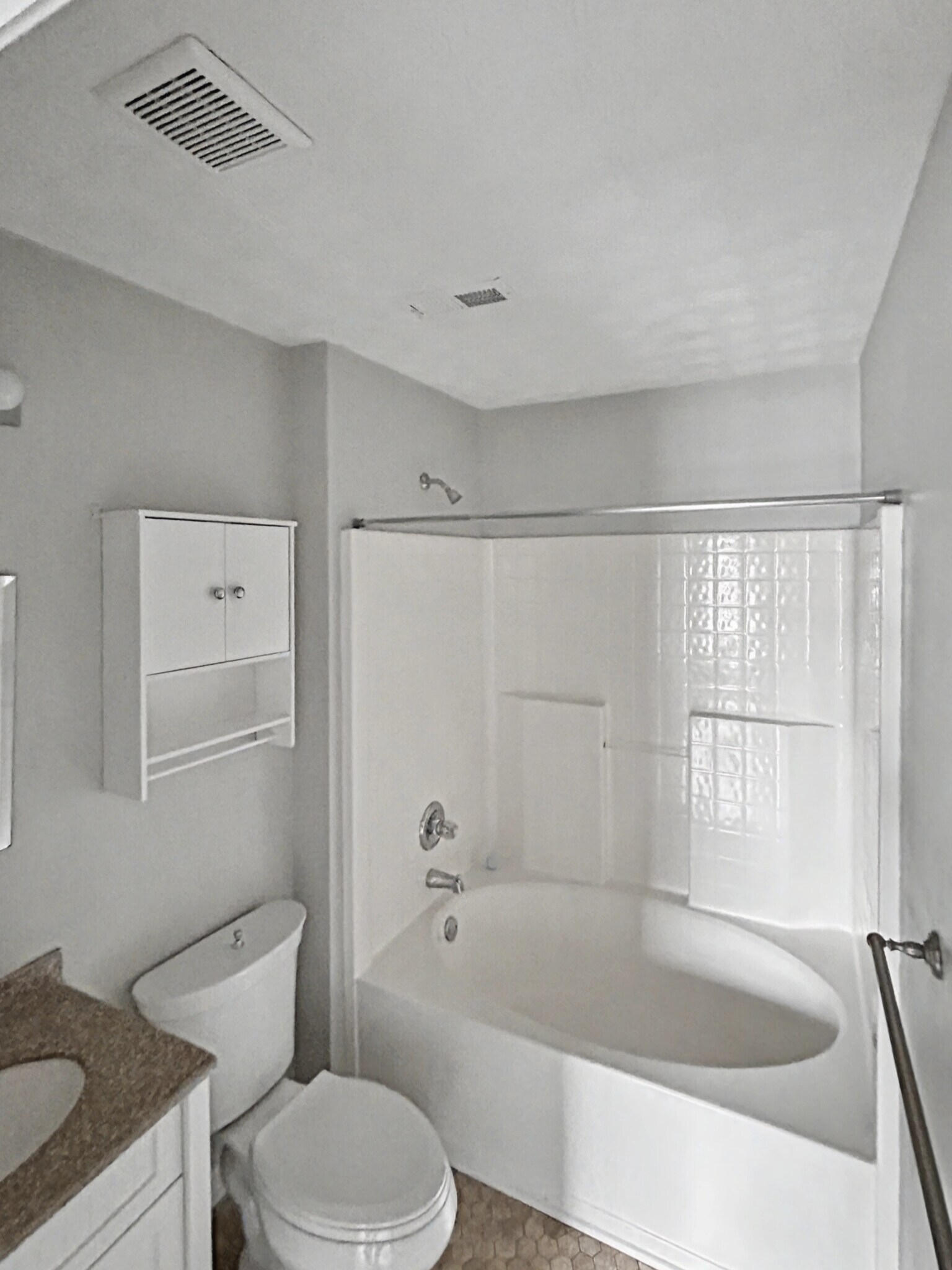 Building Photo - 21 Timber Ridge Dr