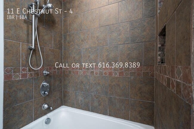 Building Photo - 11 E Chestnut St