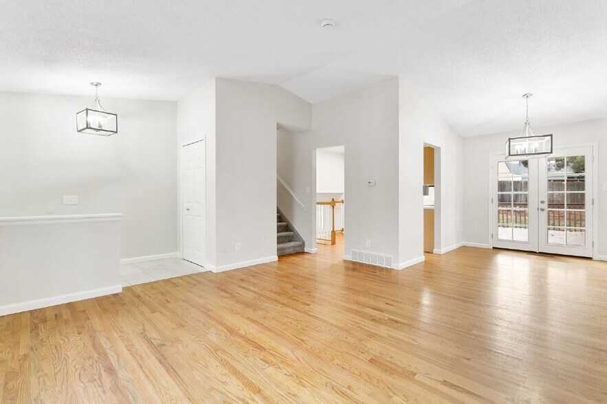 Building Photo - Renovated 4-Bedroom Home with Finished Bas...