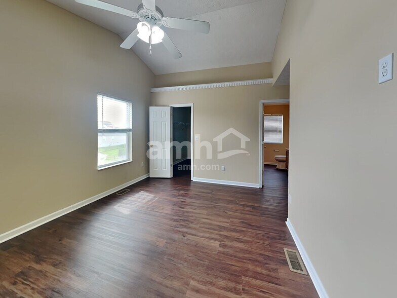 Building Photo - 279 La Salle Ct