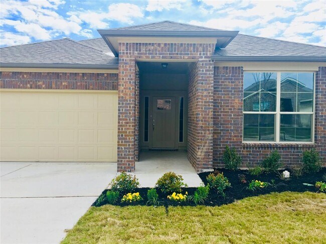 Building Photo - 18313 Calasetta Dr