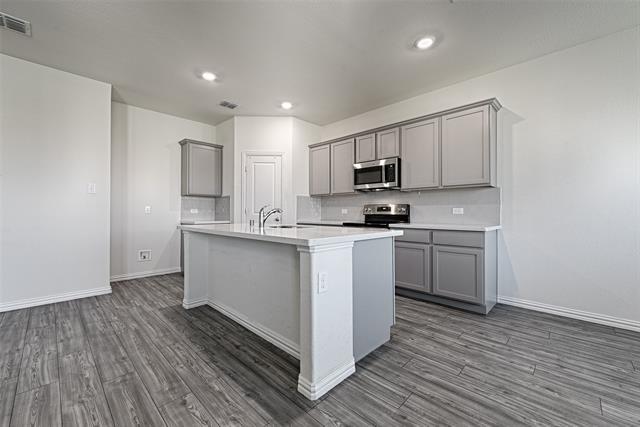 Building Photo - 5513 Brahma Trail