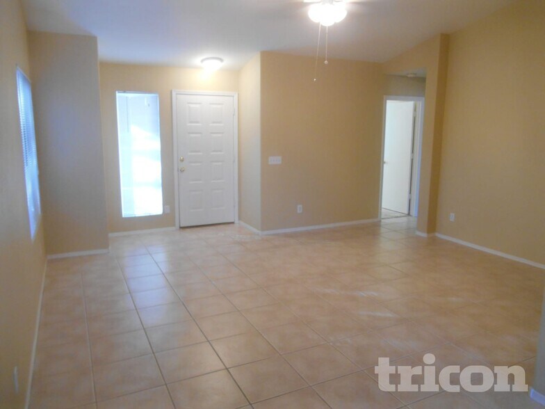 Building Photo - 3628 W Firehawk Dr