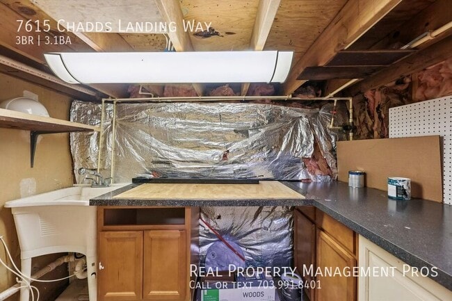 Building Photo - 7615 Chadds Landing Way