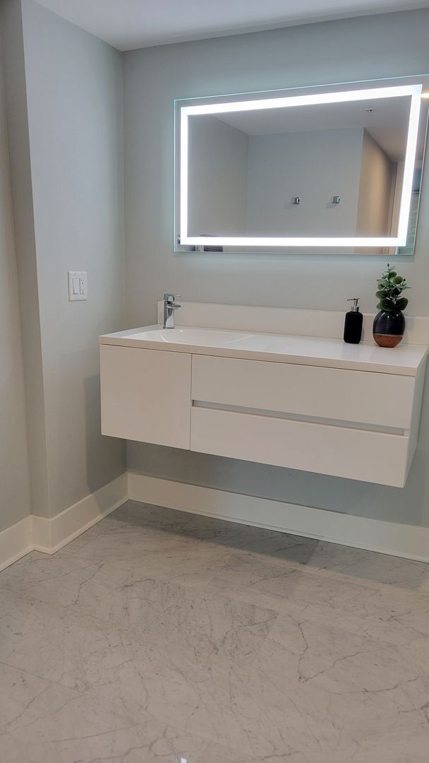 Building Photo - Annual or seasonal turnkey furnished renov...
