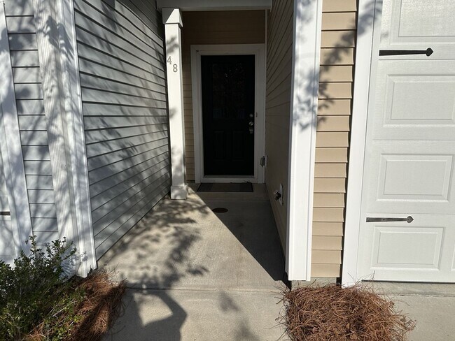 Building Photo - 48 Bellasera Wy