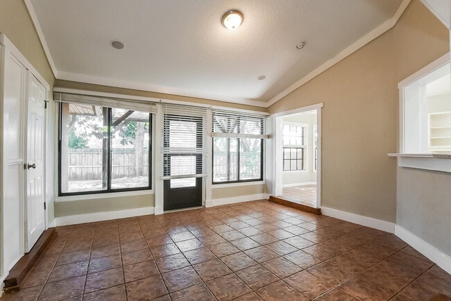 Building Photo - 4661 Marsh Harbor Dr