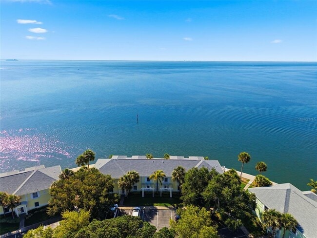 Building Photo - 5280 Coquina Key Dr SE