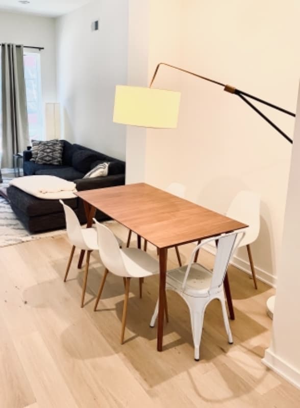 Building Photo - 2013 Abigail St