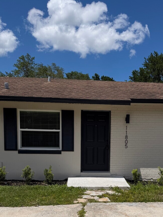 Building Photo - 11803 Alafaya Woods Ct