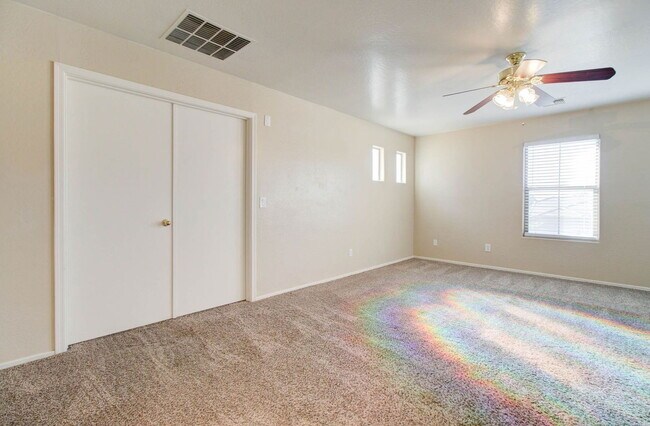 Building Photo - 17762 W Hearn Rd