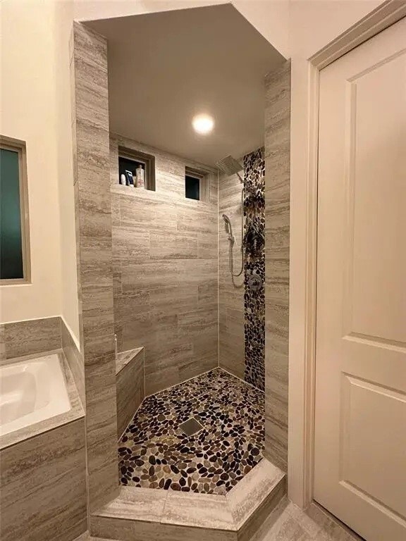 Building Photo - 194 Harvard St