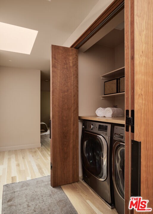 Building Photo - 775 San Rafael Terrace