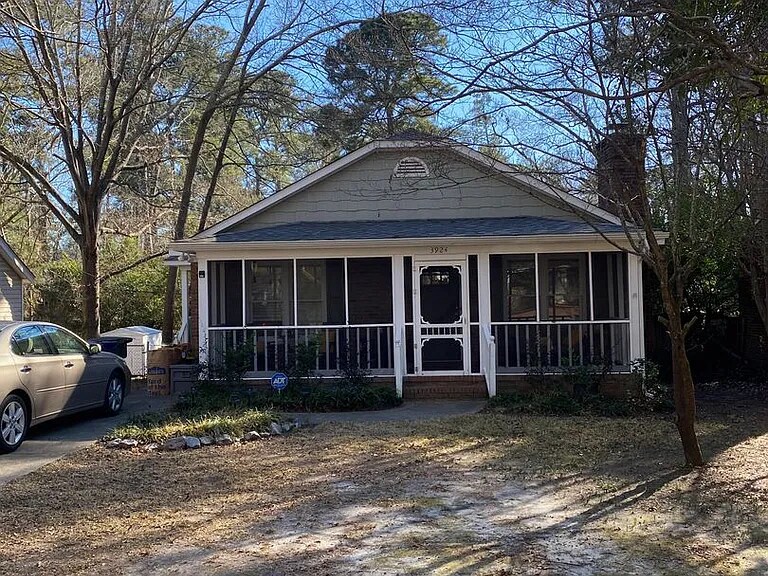 Building Photo - 3924 Bright Ave